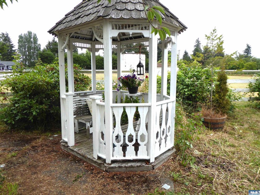 491 Mill Rd - photo 25