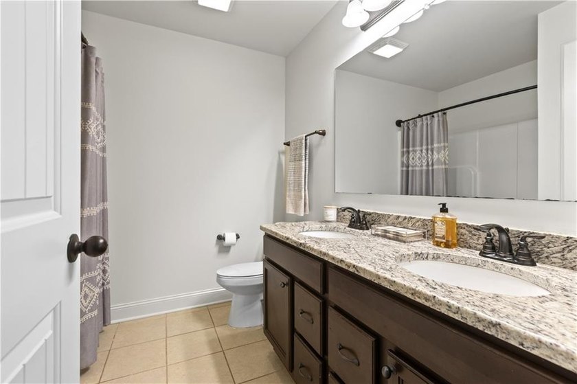 So many great updates in this home on the lake in The Preserve! - photo 26