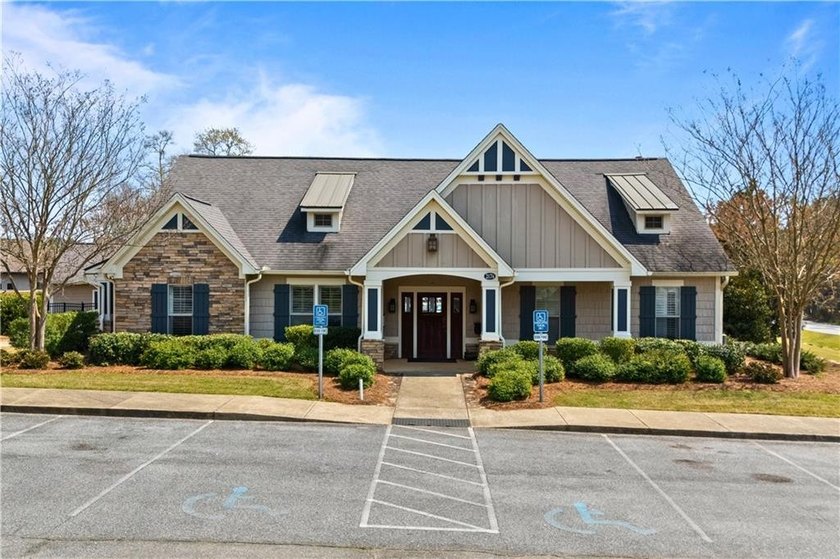 So many great updates in this home on the lake in The Preserve! - photo 32