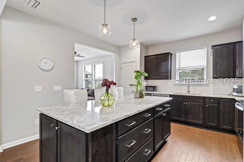 Welcome to your Lowcountry retreat in the heart of Sun City! - photo 15
