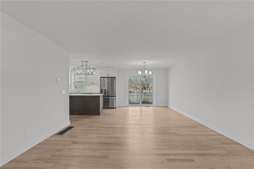This brand new colonial style home, located in the new *40 - photo 3