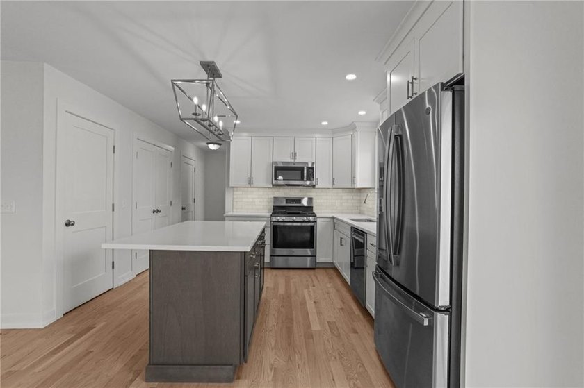 This brand new colonial style home, located in the new *40 - photo 5