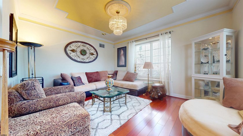 Welcome to life on Brielle Avenue! This much desired NO HOA - photo 8