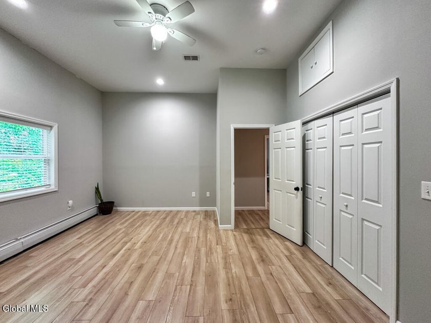 Village living at its best! Just four blocks from Canada Street - photo 46