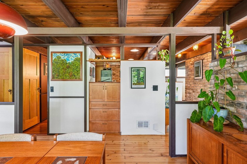 One of a Kind Mid-Century Modern home designed by renowned - photo 21