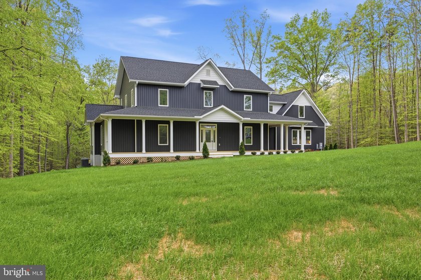 **Listed nearly $50k under appraised value!** This stunning - photo 8