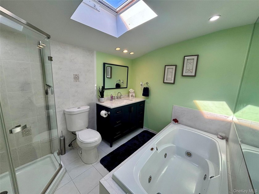 Welcome to this beautifully maintained and thoughtfully updated - photo 21