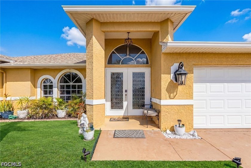 WOW! Pool home sitting on almost half an acre in a NO FLOOD ZONE - photo 22