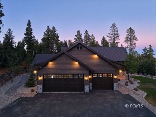 Escape the heat to your ultimate mountain sanctuary. Nestled on - photo 6