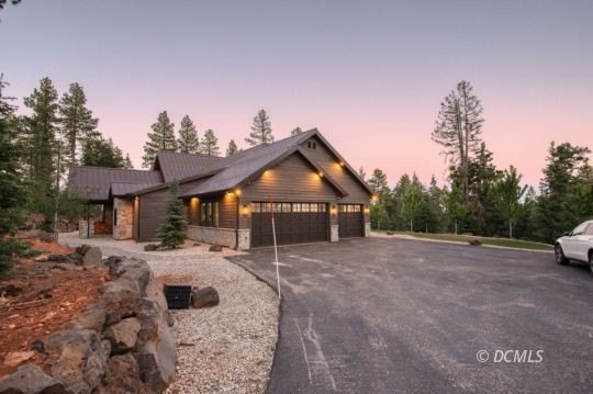 Escape the heat to your ultimate mountain sanctuary. Nestled on - photo 8