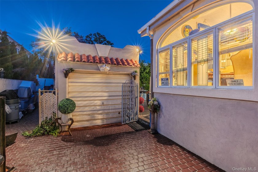 Welcome To This Magnificent &amp; Historic Gable Home, Rich In - photo 6
