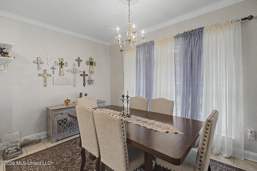 Beautiful French Acadian charm meets coastal living in the heart - photo 13