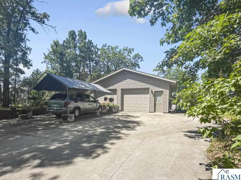 Welcome to your lakeside retreat on beautiful Stocking Lake! - photo 32