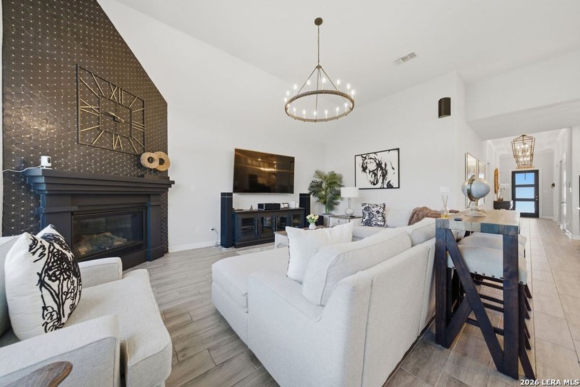 LUXURY UPGRADES! Welcome to this stunning one-story home where - photo 13
