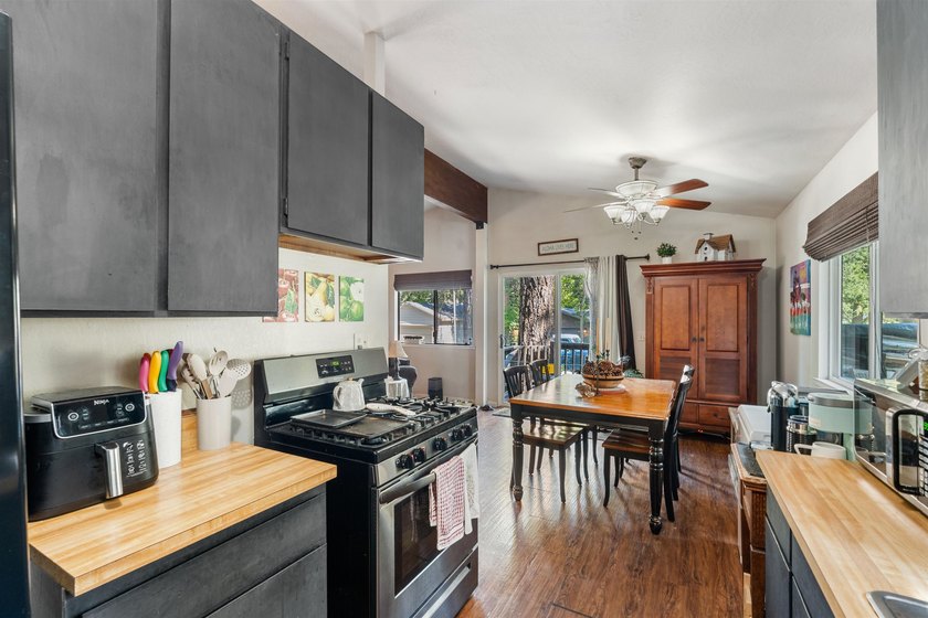Enjoy the ease of single-story living in this charming McKinney - photo 15