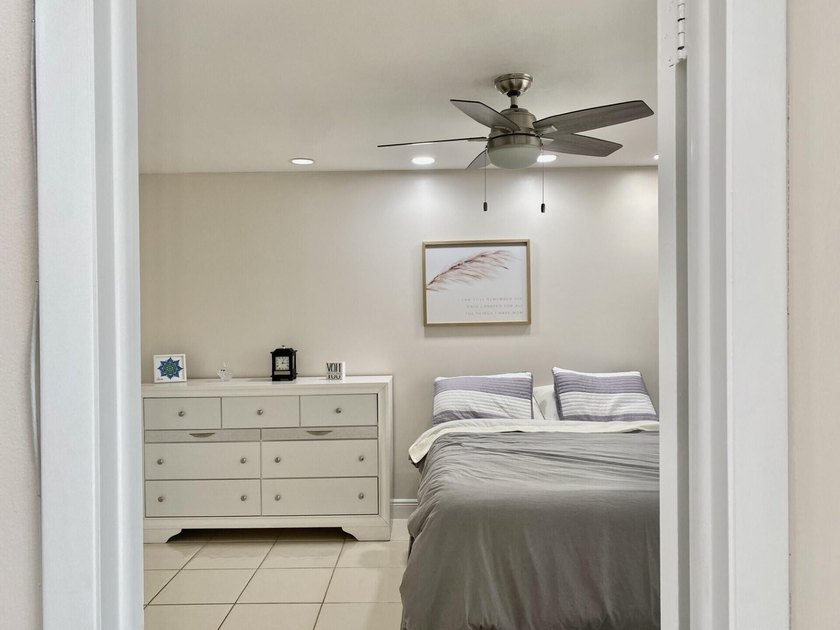 Beautiful villa located in the heart of Lake Worth within a - photo 20
