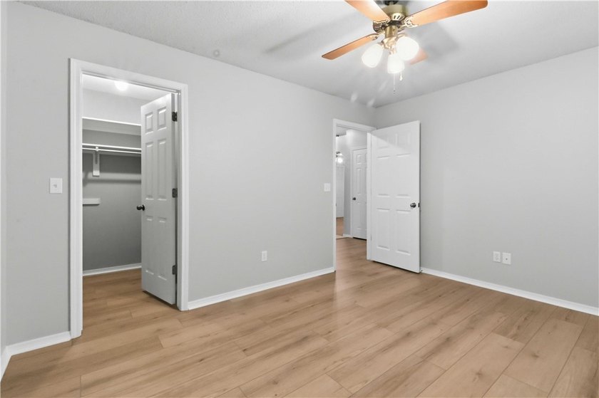 Welcome to this well-maintained 3-bedroom, 2-bath home in a - photo 23