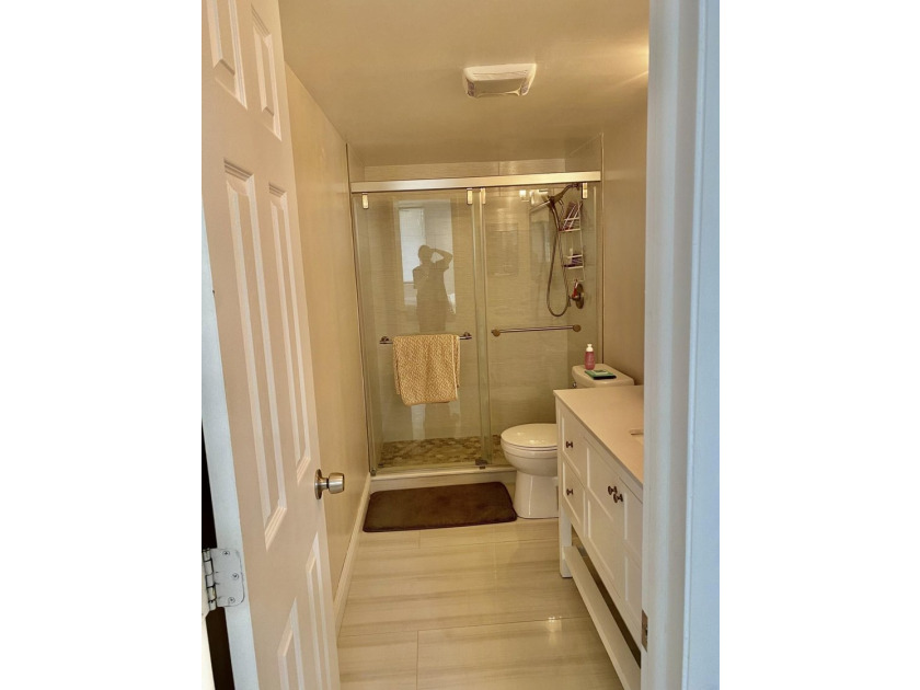 Beautiful villa located in the heart of Lake Worth within a - photo 25