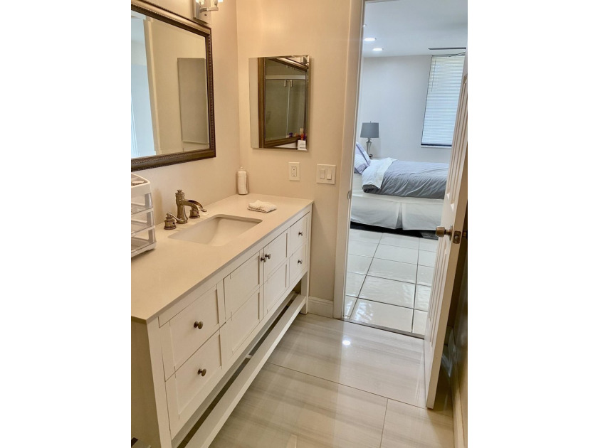 Beautiful villa located in the heart of Lake Worth within a - photo 27