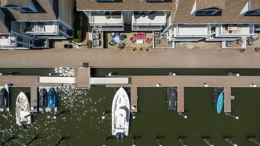 DIRECT BAY FRONT TOWNHOME &amp; A BOATER'S DREAM AND COASTAL - photo 7