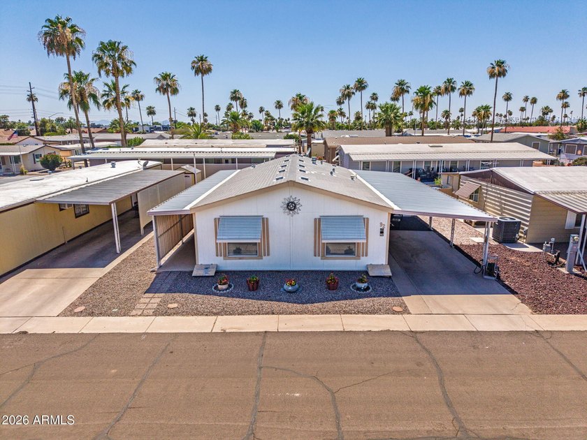 Come see this charming and well kept 2 bedroom/2 bathroom home - photo 30
