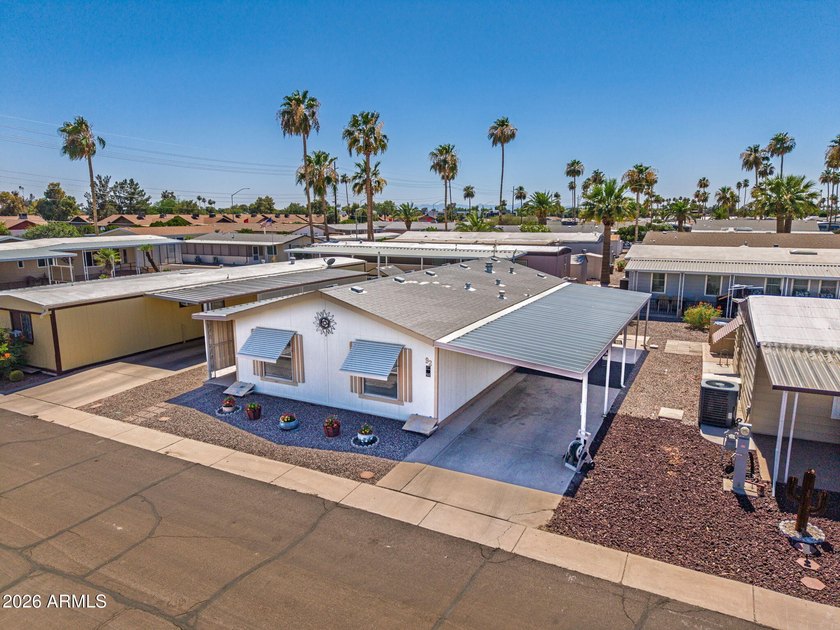 Come see this charming and well kept 2 bedroom/2 bathroom home - photo 32