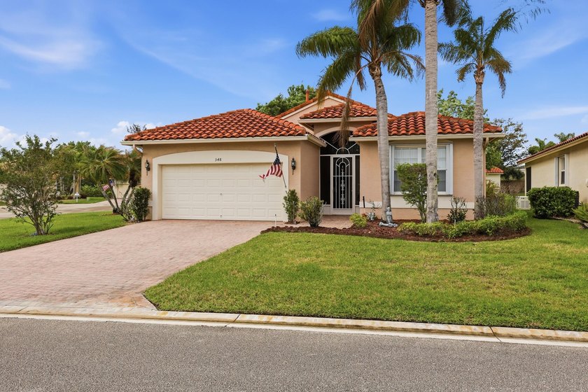 Beautiful home is in Cascades at St. Lucie West (55+ community) - photo 2