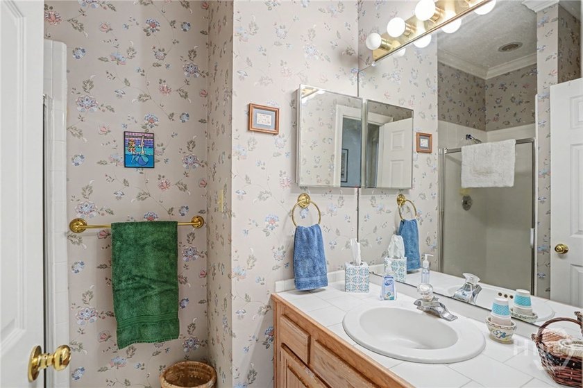 Charming patio home all on one story. Central location, close to - photo 19