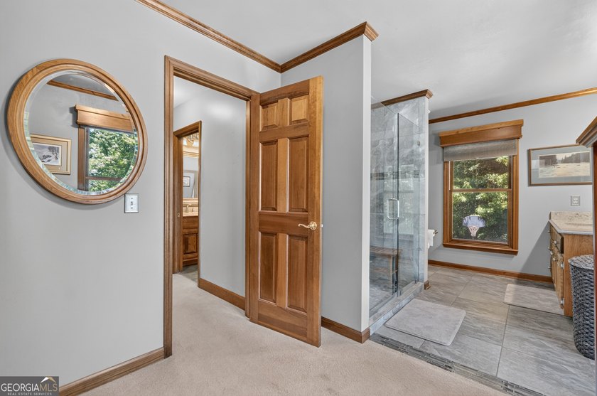 Experience the serenity of mountain living with stunning - photo 30
