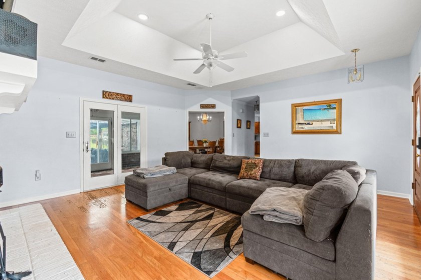 Custom built all-brick home, with a large private pool, on a - photo 9