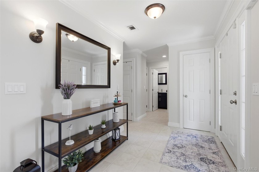 Welcome to 84 Erik Drive, a beautifully updated Devon end unit - photo 10