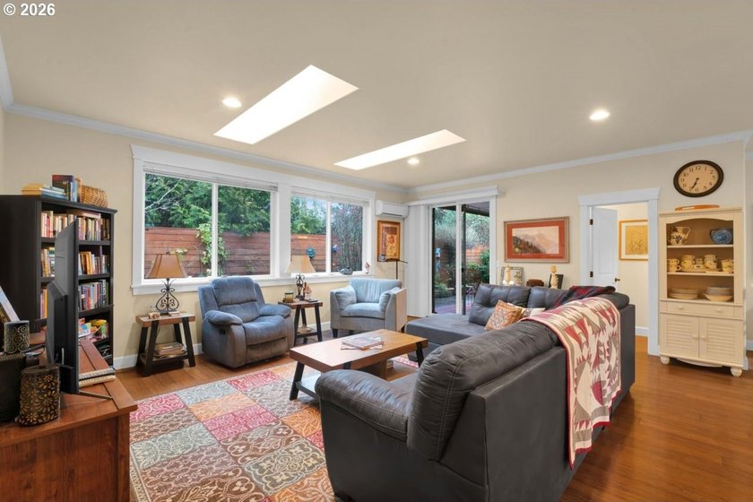 Welcome to this beautiful 1,412 sq. ft. home featuring 1 - photo 10