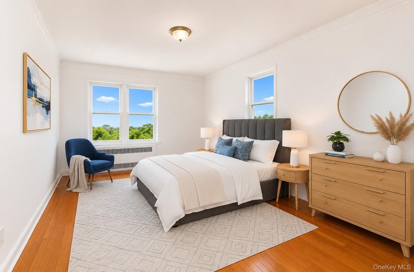 Welcome to this beautifully renovated, sun-filled corner - photo 17