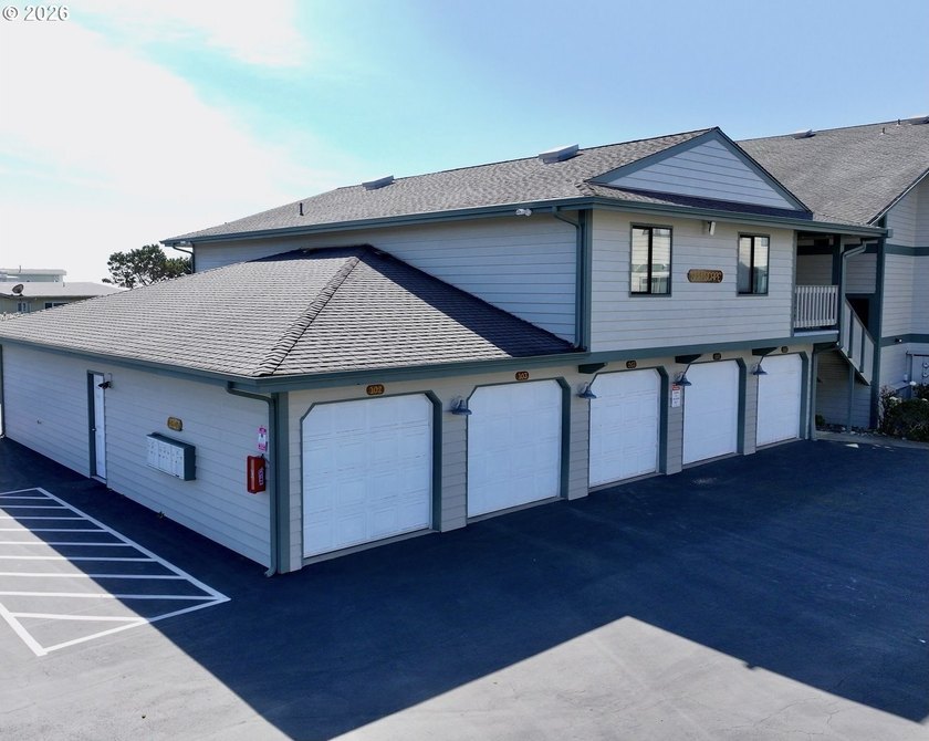 Luxury oceanfront living awaits in this gated, single level - photo 33