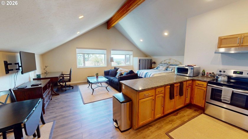 Turn-of-the-Century Charm with Ocean Views &amp; Income - photo 38