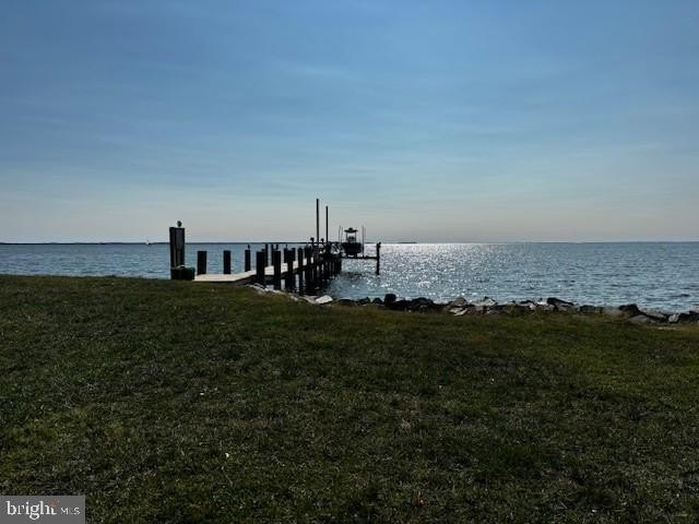 Your Custom Dream Waterfront Home Awaits! This rare, build-ready - photo 2