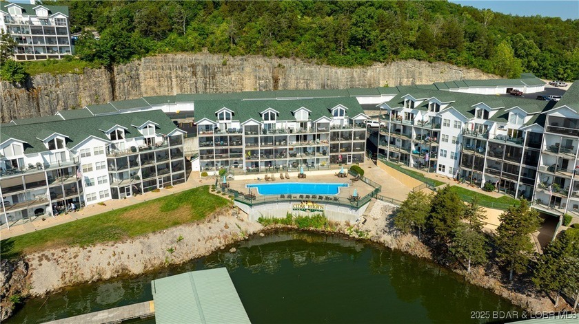 Top Floor two level unit at Cedar Heights! Being on the top - photo 34