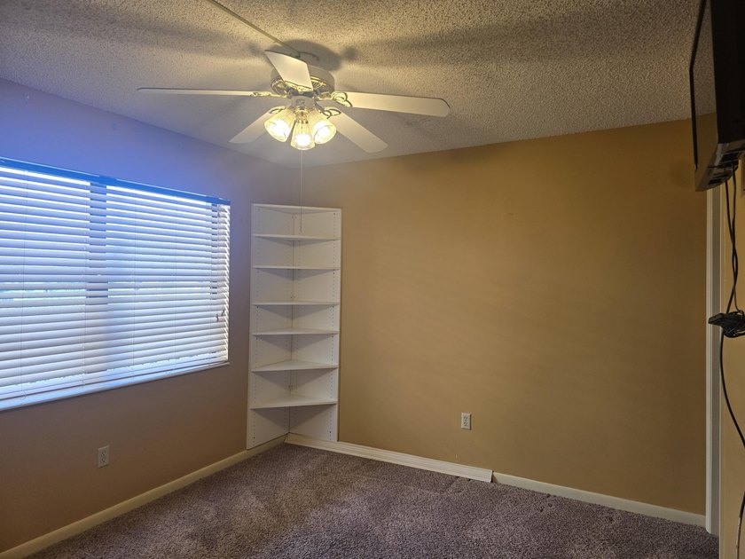 FULL 2/2 , 3Rd FLOOR ELEVATOR BLDG, FANTASTIC WATER VIEW !! - photo 9