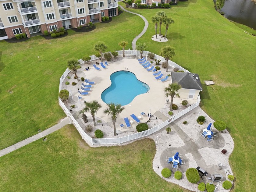Discover the perfect blend of comfort and coastal convenience in - photo 3