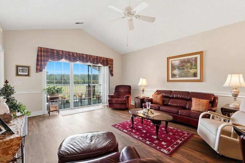 Discover the perfect blend of comfort and coastal convenience in - photo 5