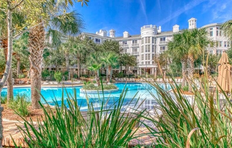 ***Best Price 'Bayview' Condo*** in the Baytowne Village. This - photo 11