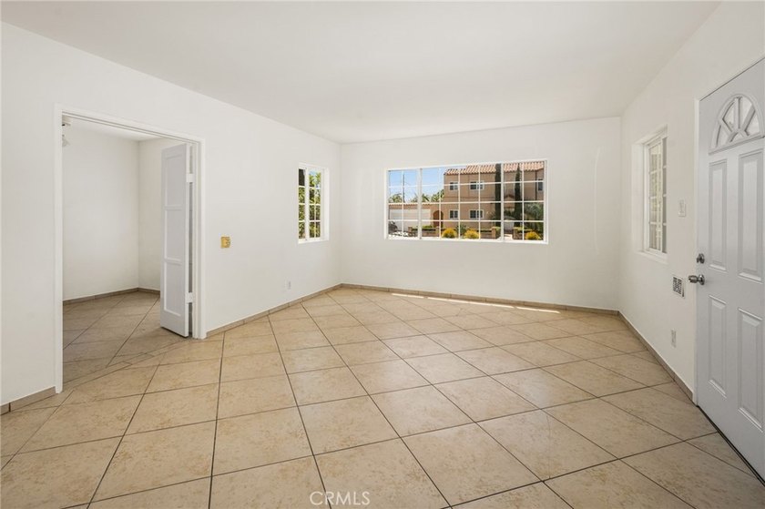 821 S Orange - photo 11