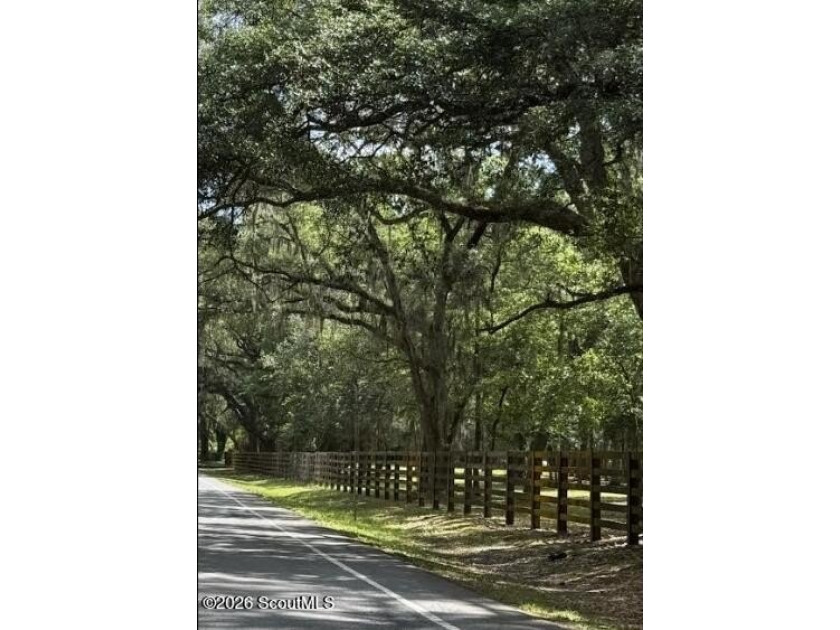 RARE OPPURTUNITY for highly desirable +/- 1/2 ACRE lot with - photo 19