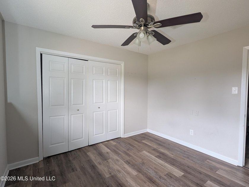 Summer is the perfect time to make your move, and this all-brick - photo 21