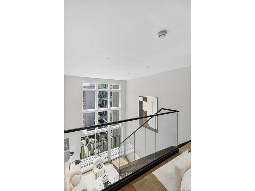 Welcome to the Astra! Astoria's newest architectural gem, a - photo 7