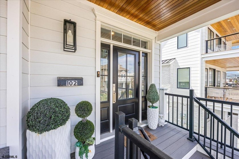 *NEW PRICE!* WOW, NEWER MARGATE BEACHBLOCK OPPORTUNITY! THIS - photo 9