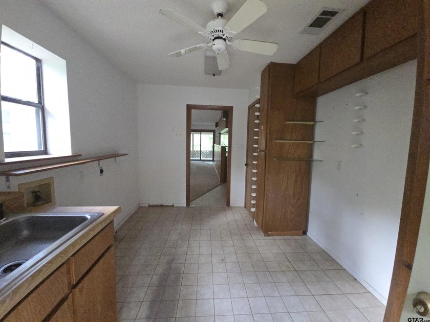 Enjoy peaceful lake living with this charming 1-bedroom, 1-bath - photo 6