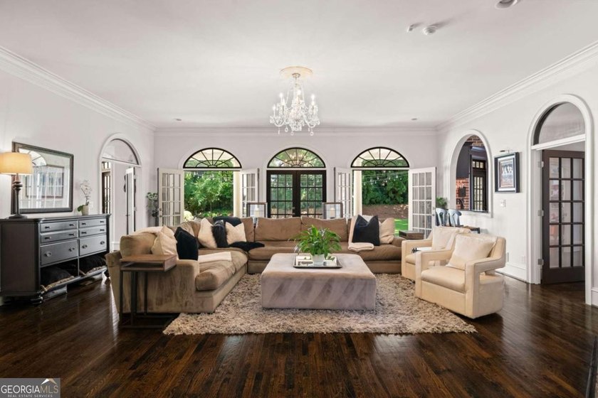 Privately set on nearly five acres just minutes from historic - photo 18