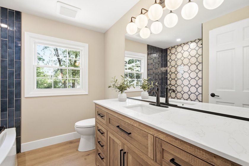 Welcome to this stunning, spacious Naperville home in the - photo 21