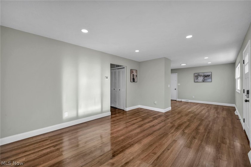 Welcome home to this beautifully updated ranch offering the - photo 7